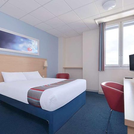 Travelodge Dundee Central Hotel Стая снимка