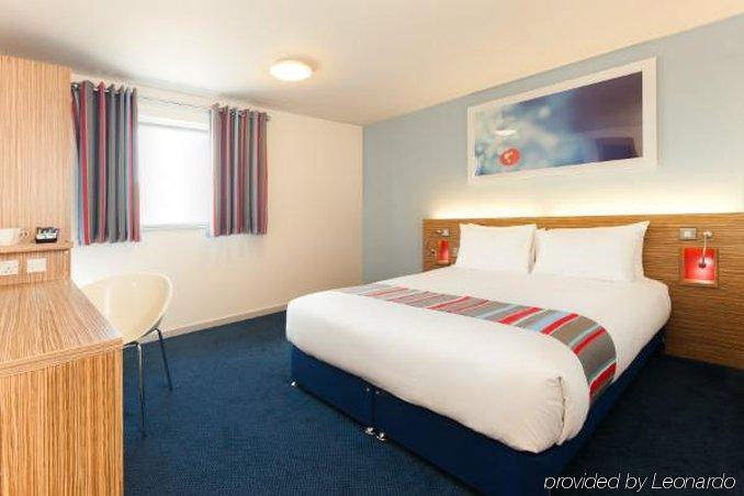 Travelodge Dundee Central Hotel Екстериор снимка