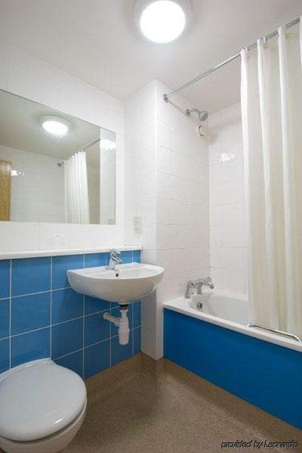 Travelodge Dundee Central Hotel Екстериор снимка